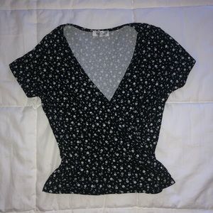 Cute floral v-neck top